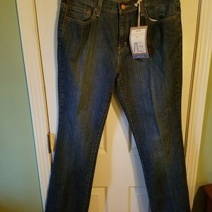 Ladies Levis 10 Medium 515 Boot Cut MidRise jean